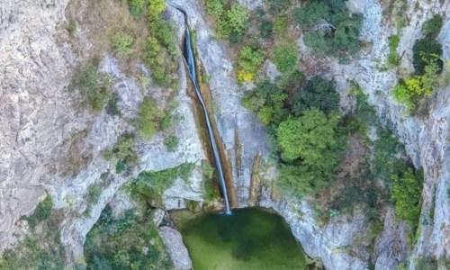 La cascata di Giglietto a Carfizzi (Foto Francesco Cortese)