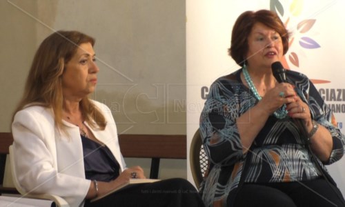 Da sinistra: Marisa Manzini e Angela Napoli 
