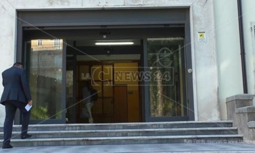 La vicendaDoppie fatture a Catanzaro, l’Asp chiede la condanna dei dipendenti sotto giudizio della Corte dei Conti: «Restituiscano 17 milioni»