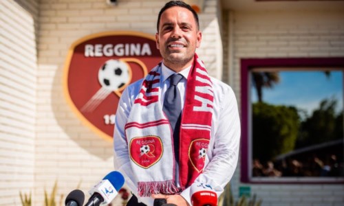 Serie BReggina, il club annuncia: «Presentata domanda di iscrizione alla Serie B»
