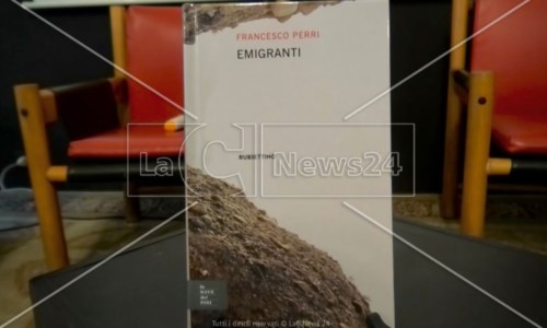 Scrittori calabresiA Bovalino presentata la nuova edizione del romanzo capolavoro “Emigranti” di Francesco Perri