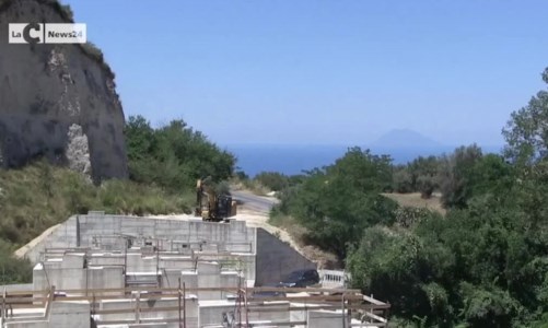 Variante di CariaDoveva essere inaugurata nel 2012, oggi ripartono i lavori sulla strada che collegherà Tropea a Monte Poro