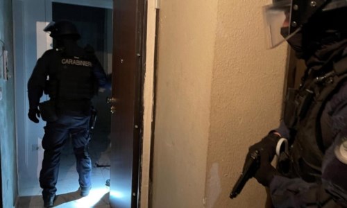 ’NdranghetaArrestato in provincia di Roma il latitante Antonio Gallace: era nascosto in un armadio