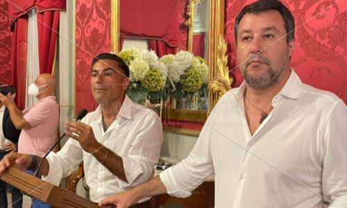 Da sinistra: Domenico Furgiuele e Matteo Salvini
