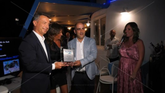 La cerimoniaPremio Mare Pulito Bruno Giordano 2022, conferito al Comune di Soverato il prestigioso riconoscimento