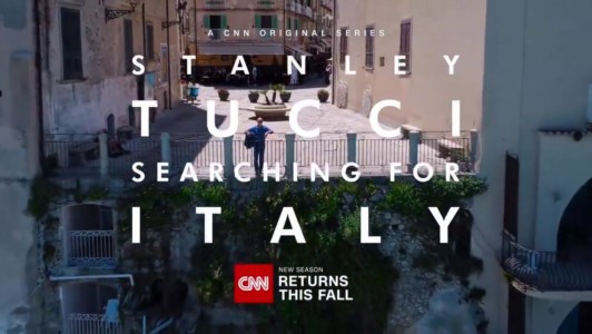 Destinazione ItaliaL’immagine di Tropea scelta dalla Cnn per lanciare la nuova serie tv con la star del cinema Stanley Tucci