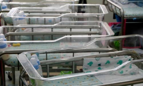 MedicinaPrimo trapianto di utero in Italia, è nata una bimba a Catania