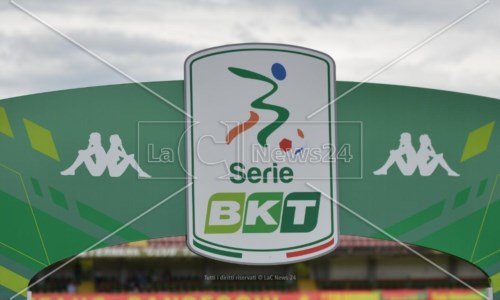 Serie BIl programma delle gare di Reggina e Cosenza dalla decima alla quattordicesima giornata