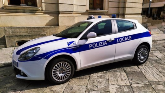Auto polizia locale Reggio Calabria