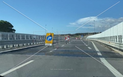 Viabilita’Locride, 12 km della nuova Ss 106 chiusi da un mese: disagi per i cittadini e i mezzi di soccorso