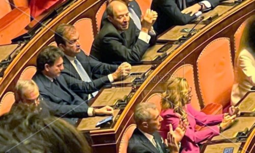 Le reazioniI fratelli Occhiuto esultano per l’approvazione del Decreto Calabria (e Ucraina), Irto ha votato Sì «ma per coscienza»