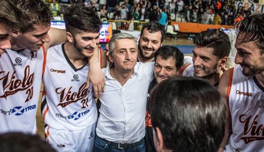 Pallacanestro CalabriaViola Basket, domenica si gioca contro un vecchio amico: l’Orzinuovi di coach Calvani
