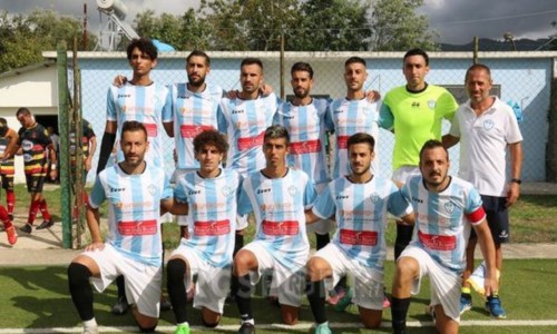 Calcio CalabriaPromozione B, la denuncia della Cinquefrondese: «Aggrediti allo stadio di Delianuova»