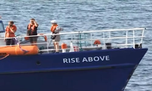 Nuovo fronteNave ong con 89 migranti a bordo si dirige a Reggio Calabria. Situazione sempre più critica a Catania