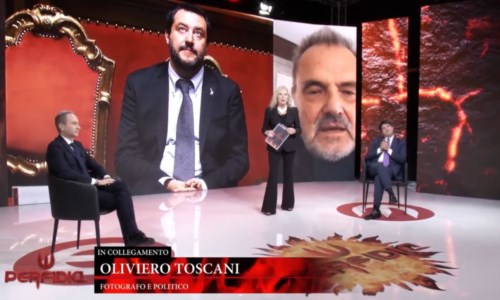 Oliviero Toscani in collegamento intervistato da Antonella Grippo