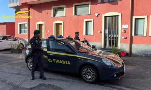 L’operazioneBancarotta fraudolenta, quattro arresti tra Sicilia e Calabria: sequestro da 4.5 milioni di euro