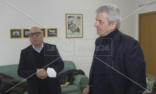 Da sx il commissario uscente Gianfranco Filippelli con il nuovo manager Vitaliano De Salazar