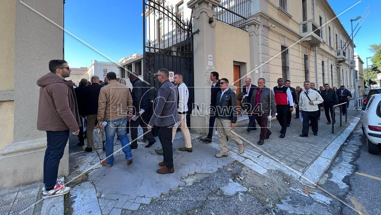 I medici cubani in Prefettura a Reggio Calabria