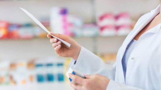 SaluteCarenza farmaci, l’Aifa tranquillizza: «Non esiste un allarme reale, copertura assicurata dai medicinali equivalenti»