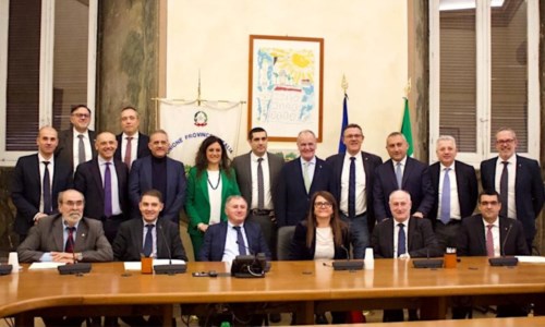 Verso la riformaAutonomia differenziata, la presidente della Provincia di Cosenza Succurro all’incontro a Roma con Calderoli