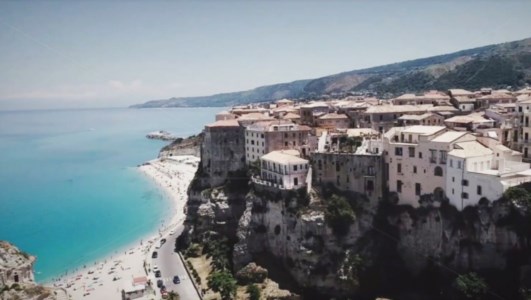 Turismo CalabriaSpiagge più belle al mondo, Tropea scala la classifica europea e conquista il 16esimo posto