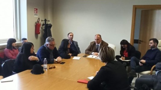 Regione CalabriaCalabrese incontra sindacati ed ex lavoratori Centri Impiego: «Con programma Gol 106 contrattualizzati»