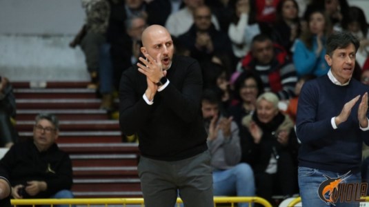 Reggio CalabriaViola Basket, l&rsquo;incapacit&agrave; di arrendersi: coach Bolignano vuole l&rsquo;impresa salvezza
