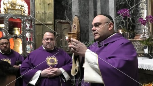La Via dei monasteriDa Paola a Corigliano Rossano: il pellegrinaggio di un padre minimo con la Reliquia di San Francesco