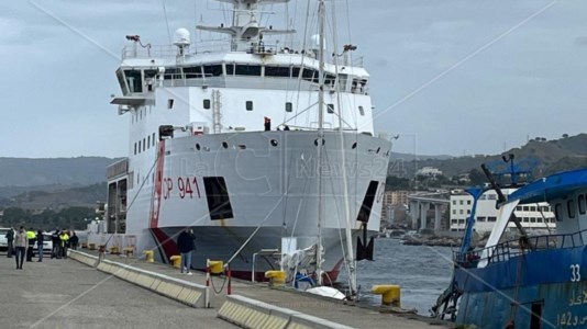 La nave della Guardia Costiera, Diciotti, che ha soccorso i migranti
