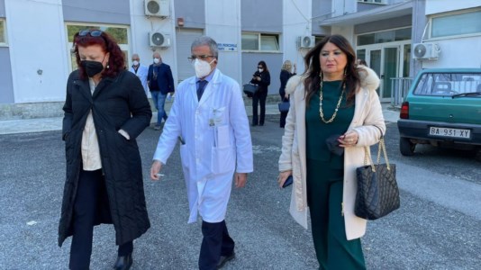 Pasqualina Straface visita il presidio ospedaliero di Praia a Mare