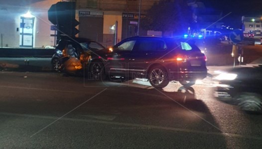 Attimi di pauraIncidente alle porte di Vibo, tre feriti nello scontro tra due auto al bivio di Ionadi