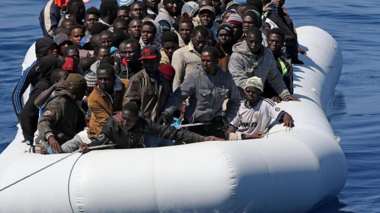 Migranti (Foto Ansa)
