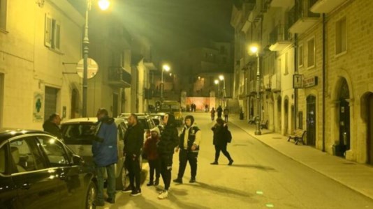 La terra tremaIl terremoto scuote il Molise, scossa di magnitudo 4.6 nella notte e gente in strada