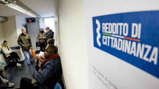 La replicaTruffa sul Reddito di cittadinanza a Cosenza, le precisazioni del Caf: «Le domande finite sotto inchiesta trasmesse usando canali “alternativi”»