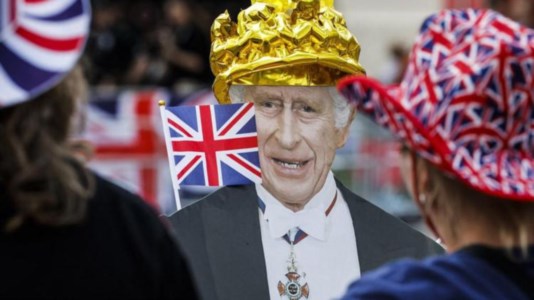 God Save the KingIl giorno di Carlo III, il principe d’Inghilterra diventa re: l’incoronazione nell’abbazia di Westminster