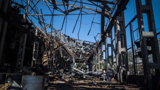 Sotto attaccoUcraina, ancora una notte di esplosioni: la città nel mirino di una pioggia di missili e droni russi