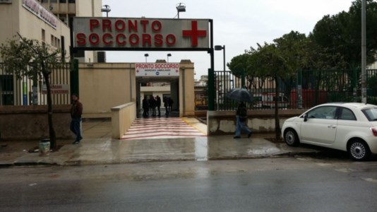 Ospedale civico di Palermo (Foto Ansa)