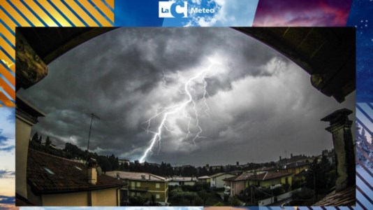 MeteoAria fredda e temporali, in Calabria rischio piogge anche per il ponte del 2 giugno: ecco le previsioni