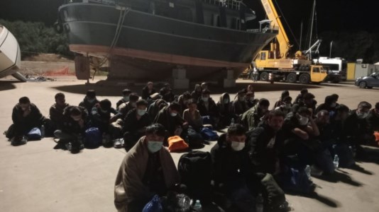 La trattaMigranti, emergenza senza fine sulle coste calabresi: 76 persone arrivate a Roccella
