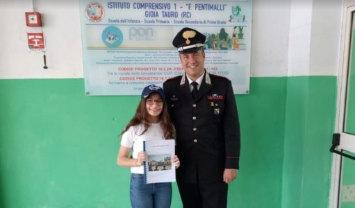 Eroi in divisaUna tesina sulla storia dell’Arma e il lavoro dei carabinieri: il progetto di una giovane studentessa di Gioia Tauro