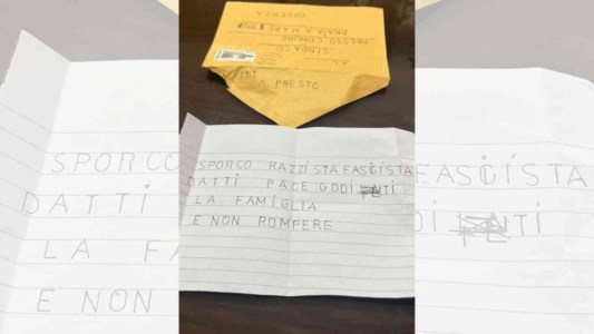 Indagini in corsoPraia, lettera anonima al sindaco: «Sporco razzista fascista. Goditi la famiglia e non rompere»