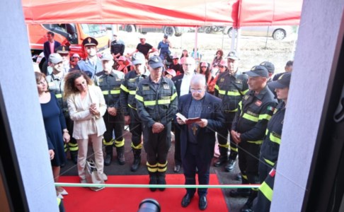 L’inaugurazioneLotta agli incendi boschivi, ad Acri nasce un presidio rurale dei vigili del fuoco