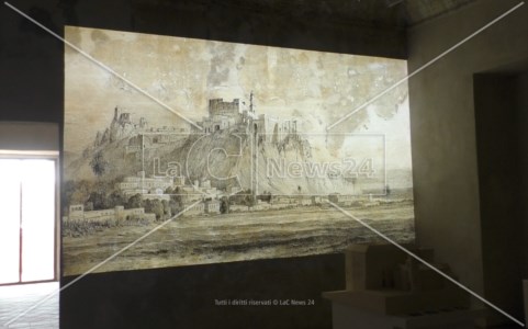 Arte e innovazioneRoccella Jonica e la sua storia: inaugurato il nuovo museo multimediale immersivo
