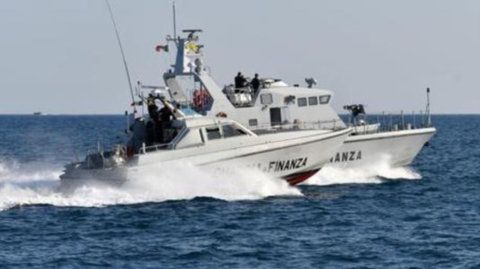 L’inchiestaPeschereccio calabrese con tonnellate di cocaina bloccato al porto di Agrigento