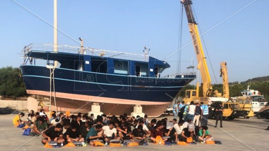 Sbarco migranti a Roccella Jonica (Foto repertorio)