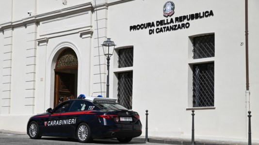 Le inchieste’Ndrangheta, la Dda di Catanzaro conclude le indagini per 285 persone: ci sono anche politici e professionisti