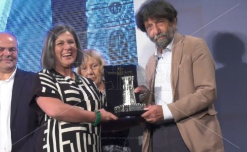 La kermessePremio letterario Caccuri, Massimo Cacciari vince l’edizione 2023