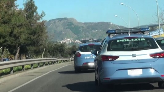 L’operazioneSfruttamento del lavoro connesso all’immigrazione illegale: blitz della polizia in 8 province, controlli anche a Reggio Calabria