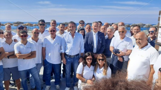 Il reportLa flotta dei battelli spazzamare ha percorso in Calabria 4000 miglia in due mesi raccogliendo 2 tonnellate di rifiuti