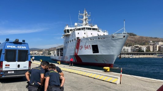 Nuovo sbarcoReggio Calabria, il porto accoglie 500 migranti soccorsi in mare